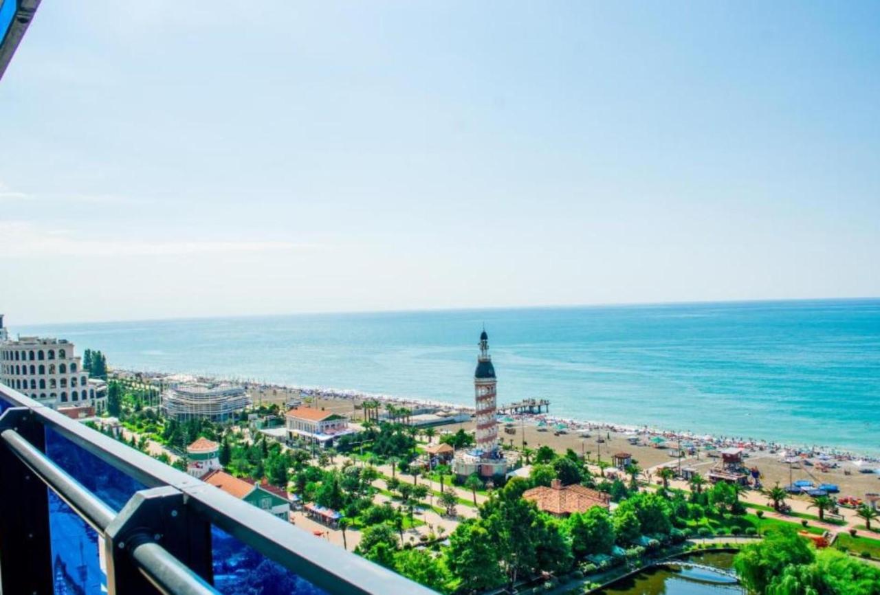 Orbi City Sea Side & Sea View Apartments Batumi Eksteriør billede